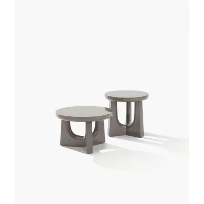 Nara coffee tables in high-gloss lacquer by Poliform.