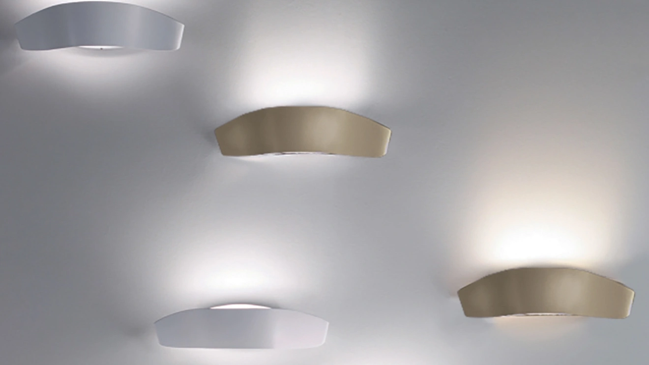 Volo Wall Lamp by Antonangeli