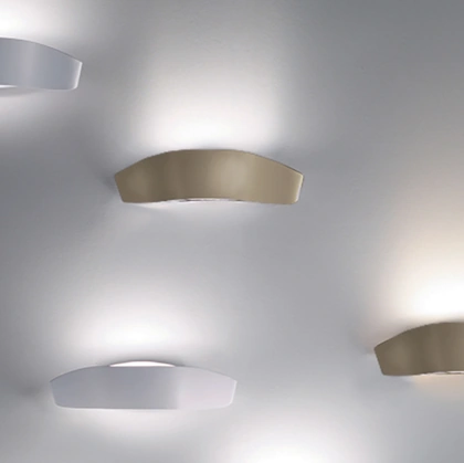 Volo Wall Lamp by Antonangeli