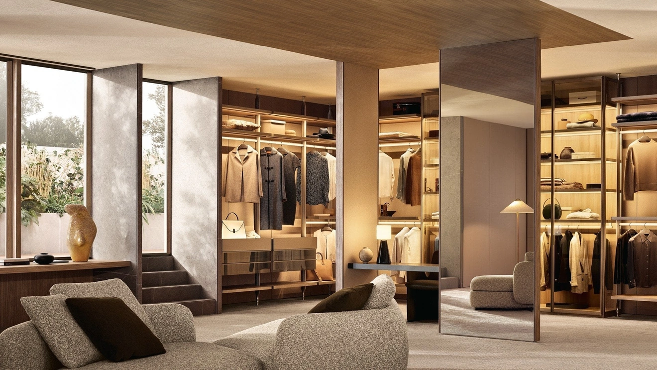 Lexington Walk-in Closet by Poliform