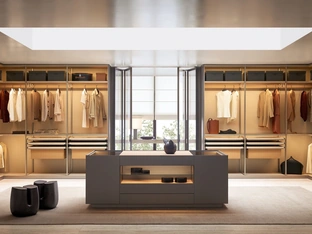 Poliform Endless Walk-in Closet