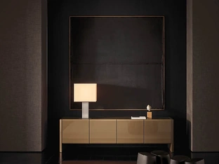 Glossy lacquered Madia Duke by Poliform