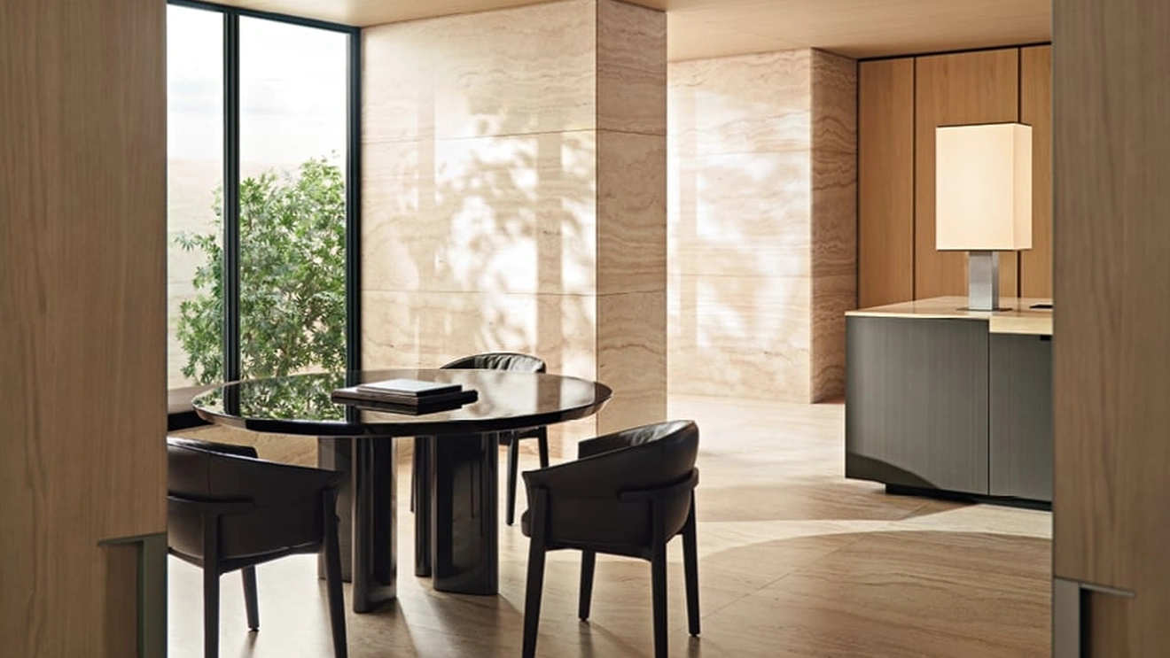 Adrien Table in Poliform lacquered finish