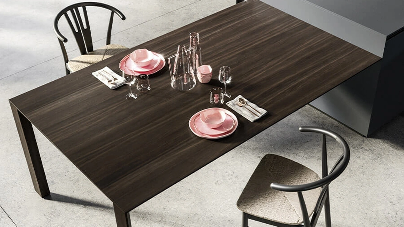 Alu_Table by Arrital