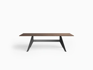 Cast Table by Desalto
