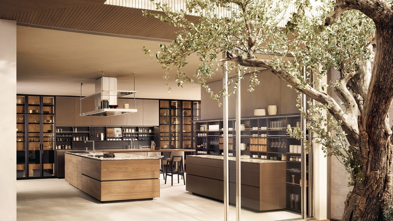 Design Kitchen in Canaletto Walnut and Calacatta Marble with Poliform Artex Island