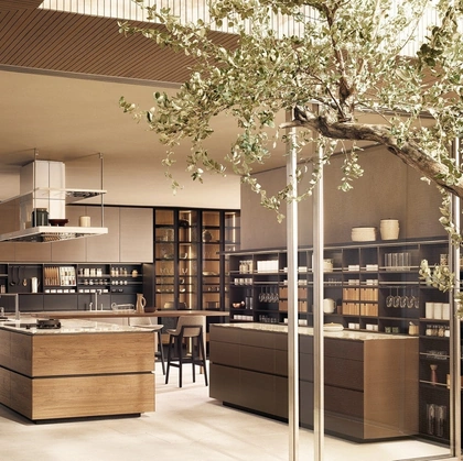 Design Kitchen in Canaletto Walnut and Calacatta Marble with Poliform Artex Island