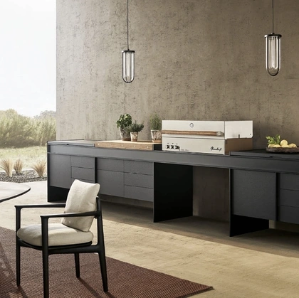 Design Land Kitchen by Poliform in lacquered aluminum Black and steel