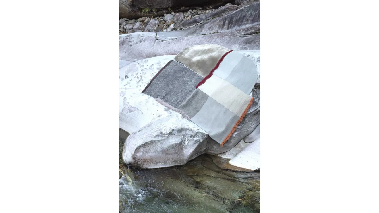 Selce Pyrite Grey carpet by Carpet Edition