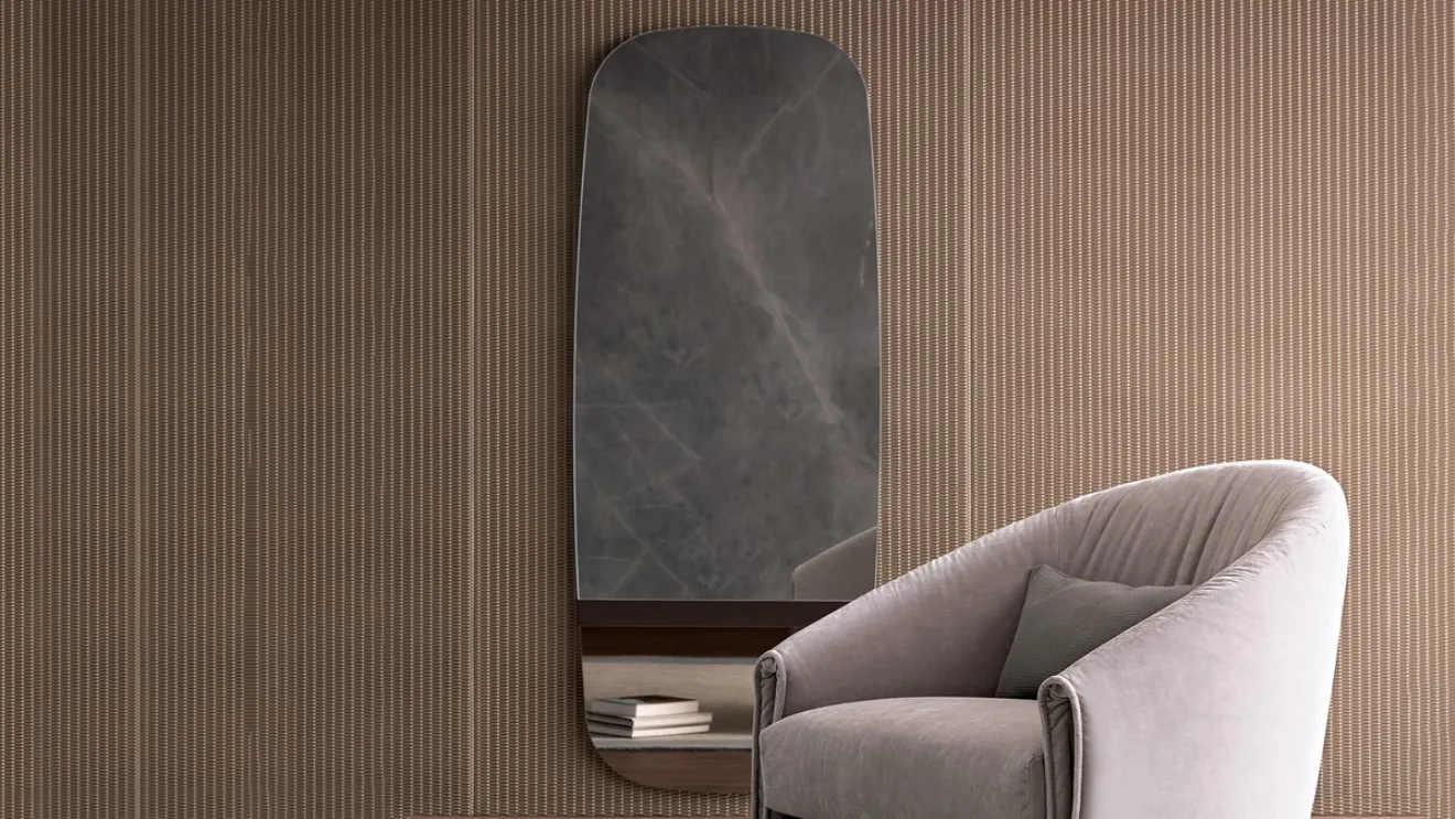 Oval wall mirror Lake by Bonaldo.
