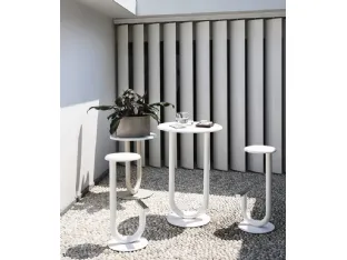 Strong Coffee Table in White lacquered by Desalto