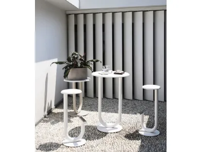 Strong Coffee Table in White lacquered by Desalto