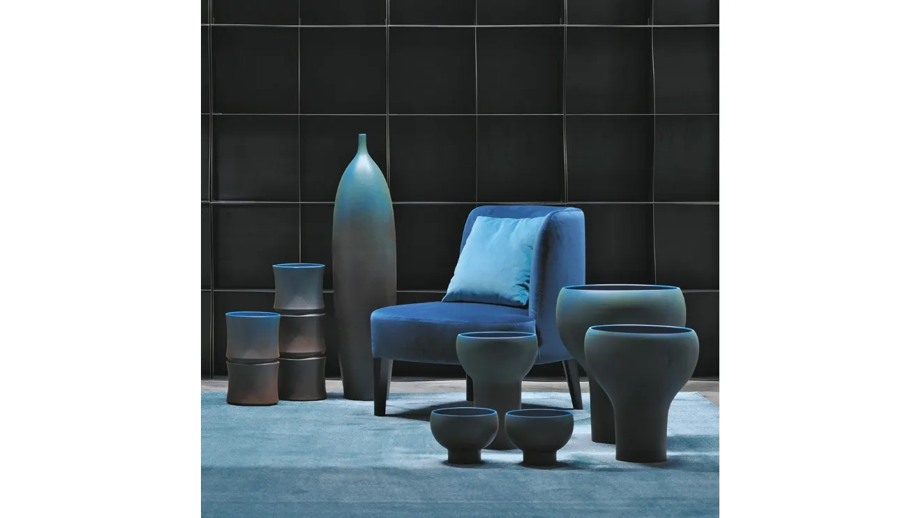 Adriani e Rossi's Mister Blue Collection vases.