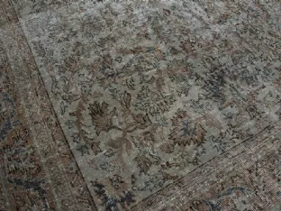 Original Vintage Wool and Cotton Carpet by Carpet Edition