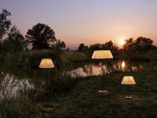 Antonangeli's Outdoor Embroidery Lamp