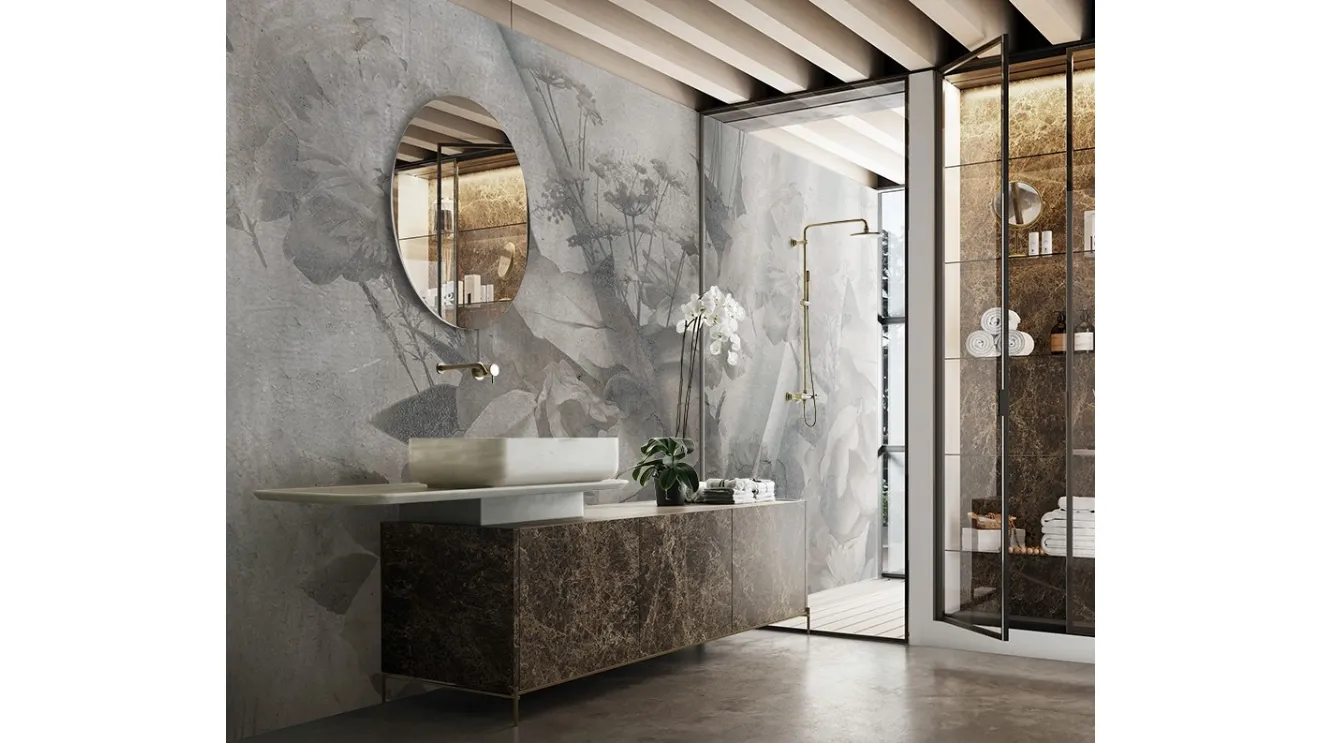 New Romantic wallpaper by Adriani and Rossi