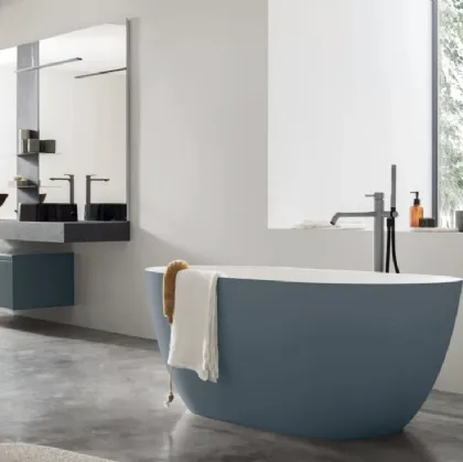 Freestanding Divina bathtub by Arcom
