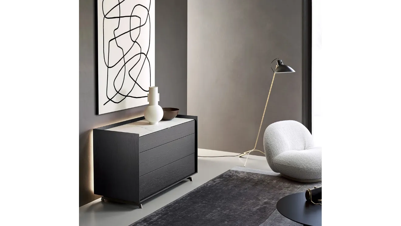 Cabaret chest of drawers by Sangiacomo