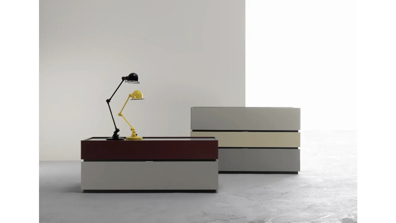 Lacquered Cidori dresser by Sangiac