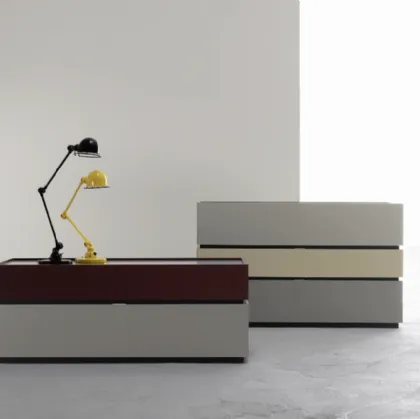 Lacquered Cidori dresser by Sangiac