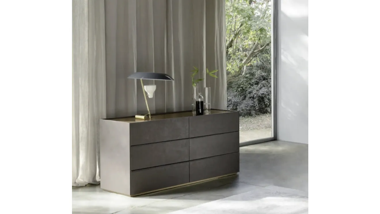 Sangiacomo's Filo Mono chest