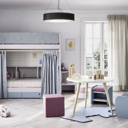 Bedroom with Ergo bunk beds by Nidi.