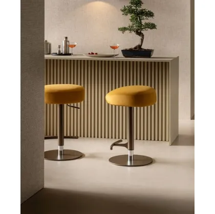 Bacio Stool by Riflessi