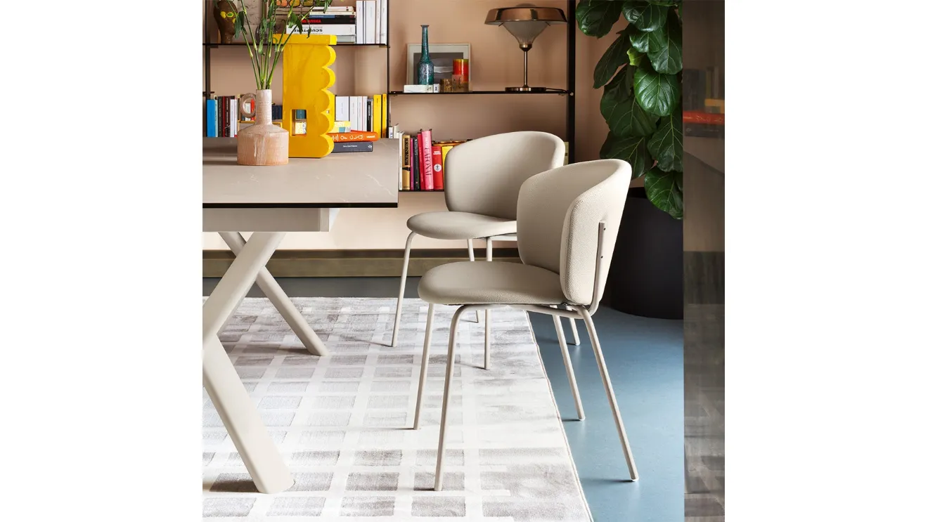 Desy Mid chair by Connubia.