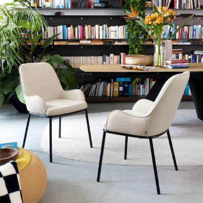 Upholstered Flair chair by Connubia