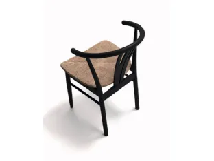 Queeny chair in black lacquered beech by Arrital