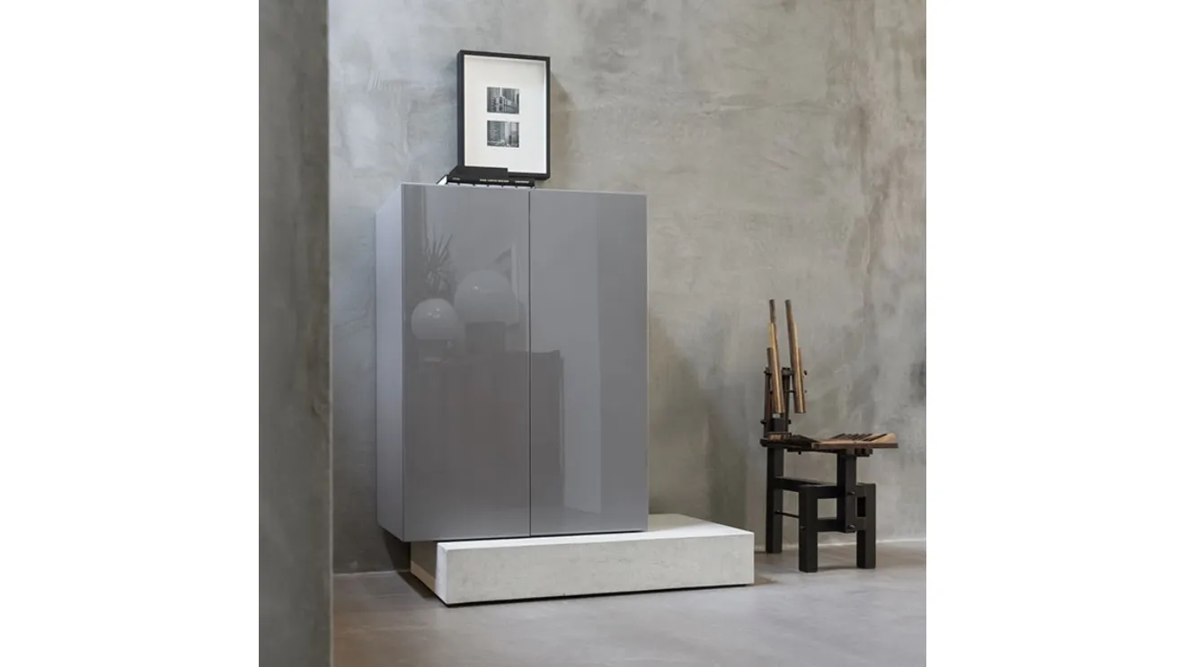 Block sideboard in glossy lacquer with textured base by Mogg