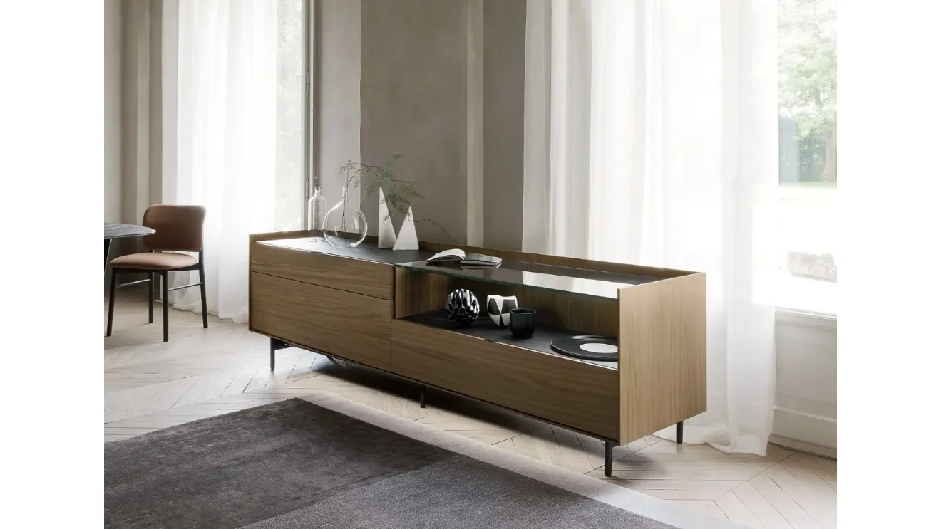 Madia Cabaret 01 by Sangiacomo