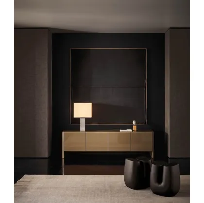 Glossy lacquered Madia Duke by Poliform