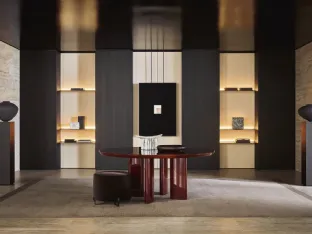 Adrien table in Poliform lacquered finish