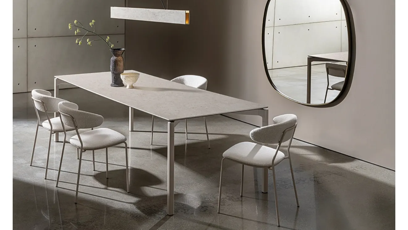 Sovet's Bone ceramic table