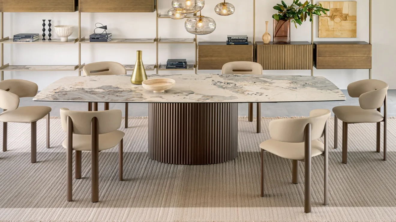 Enea table by Riflessi.