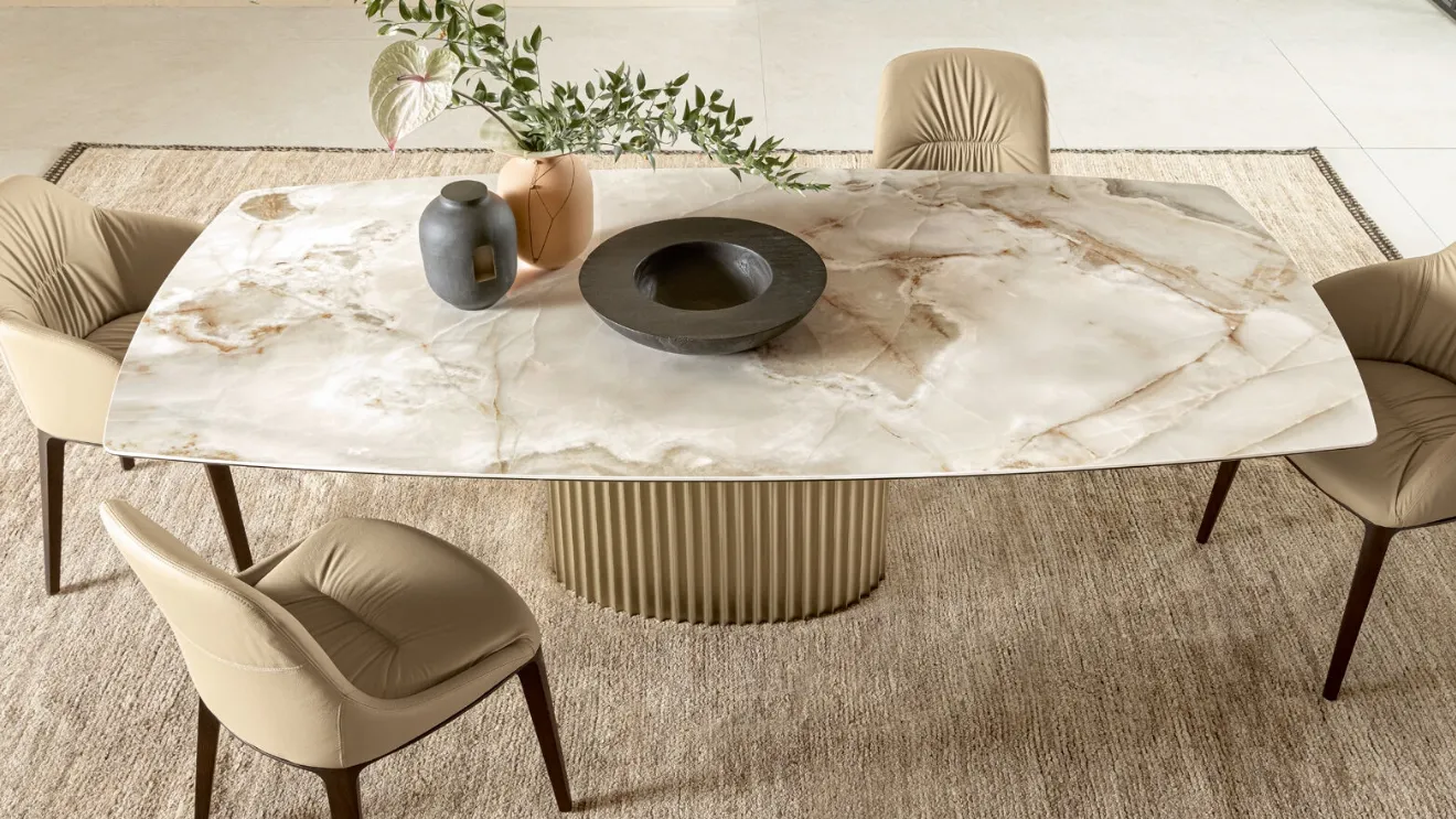 Enea table by Riflessi