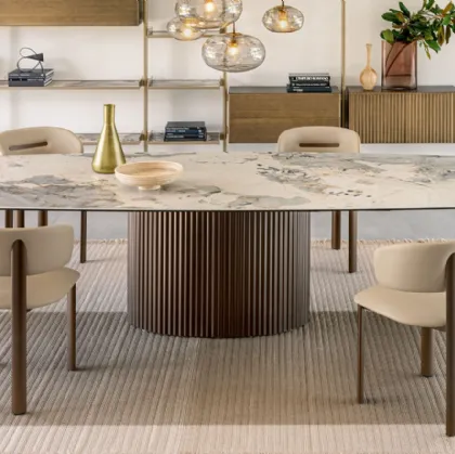 Enea table by Riflessi.