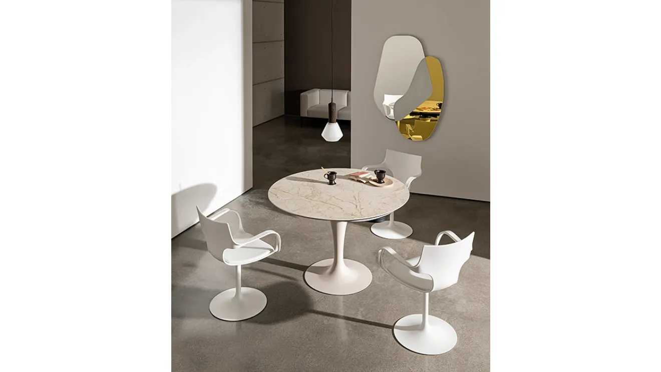 Extensible Flûte table by Sovet.