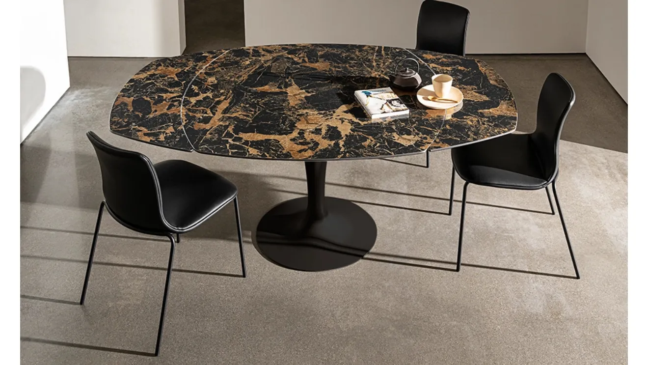 Flûte extendable table by Sovet.