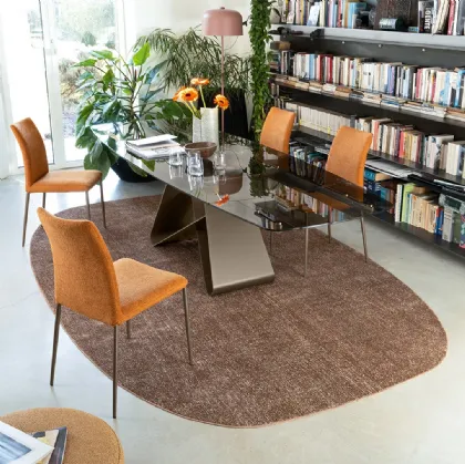 Gemini extendable table by Connubia