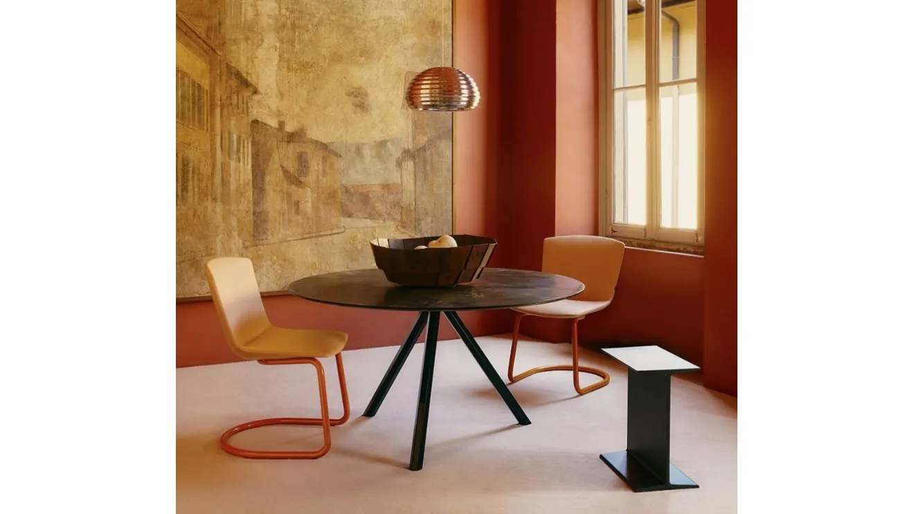 HEB Round marble table by Desalto