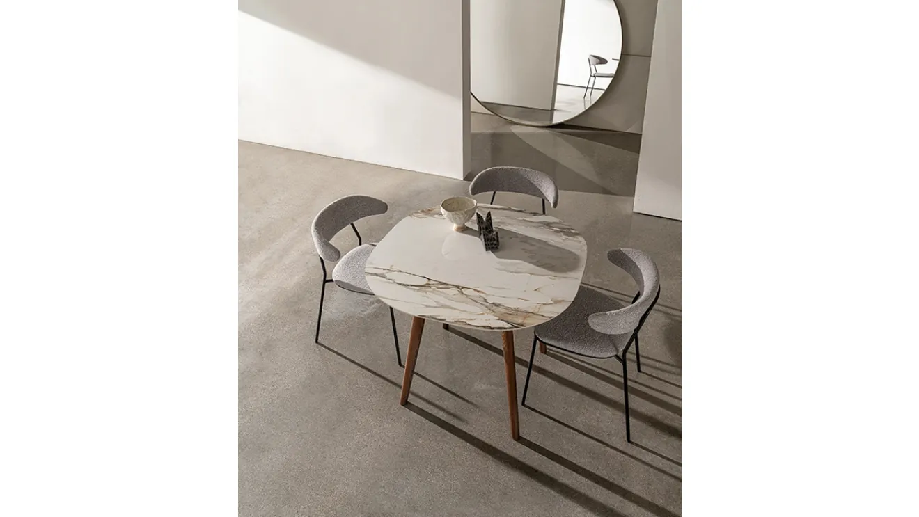 Lewood shaped table by Sovet