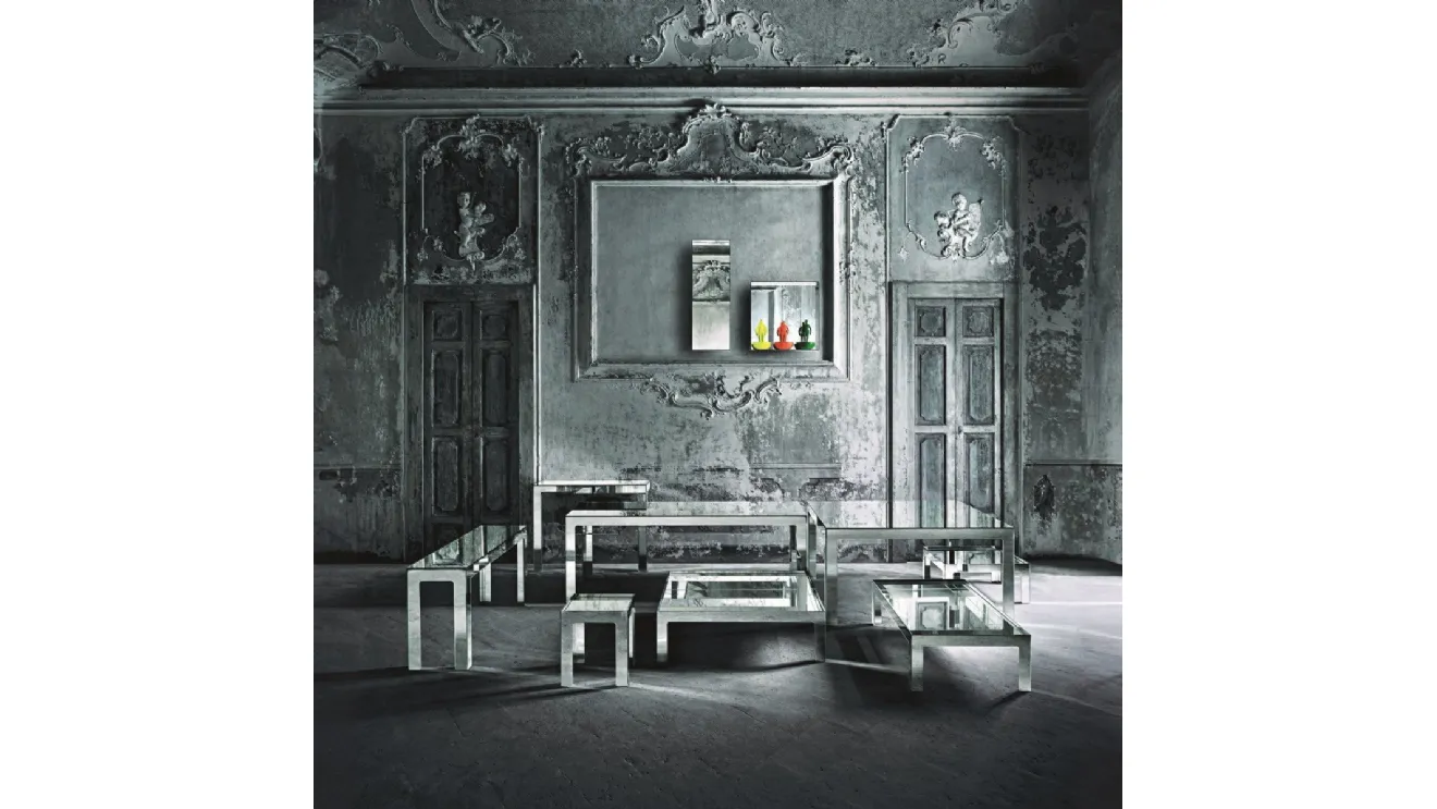 Table with Mirror Mirror top by Glas Italia.