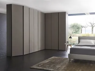 Corner wardrobe Breccia with Sangiacomo hinged doors.