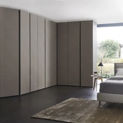 Corner wardrobe Breccia with Sangiacomo hinged doors.
