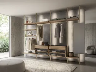 Iala walk-in closet by Sangiacomo 