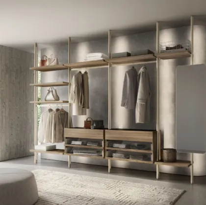 Iala walk-in closet by Sangiacomo 