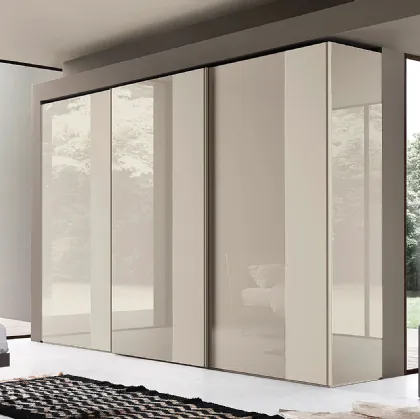 Sintesi wardrobe with sliding glass doors by Sangiacomo