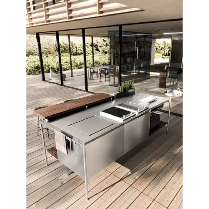 Outdoor Solaria is a one-piece island kitchen design by Arrital.